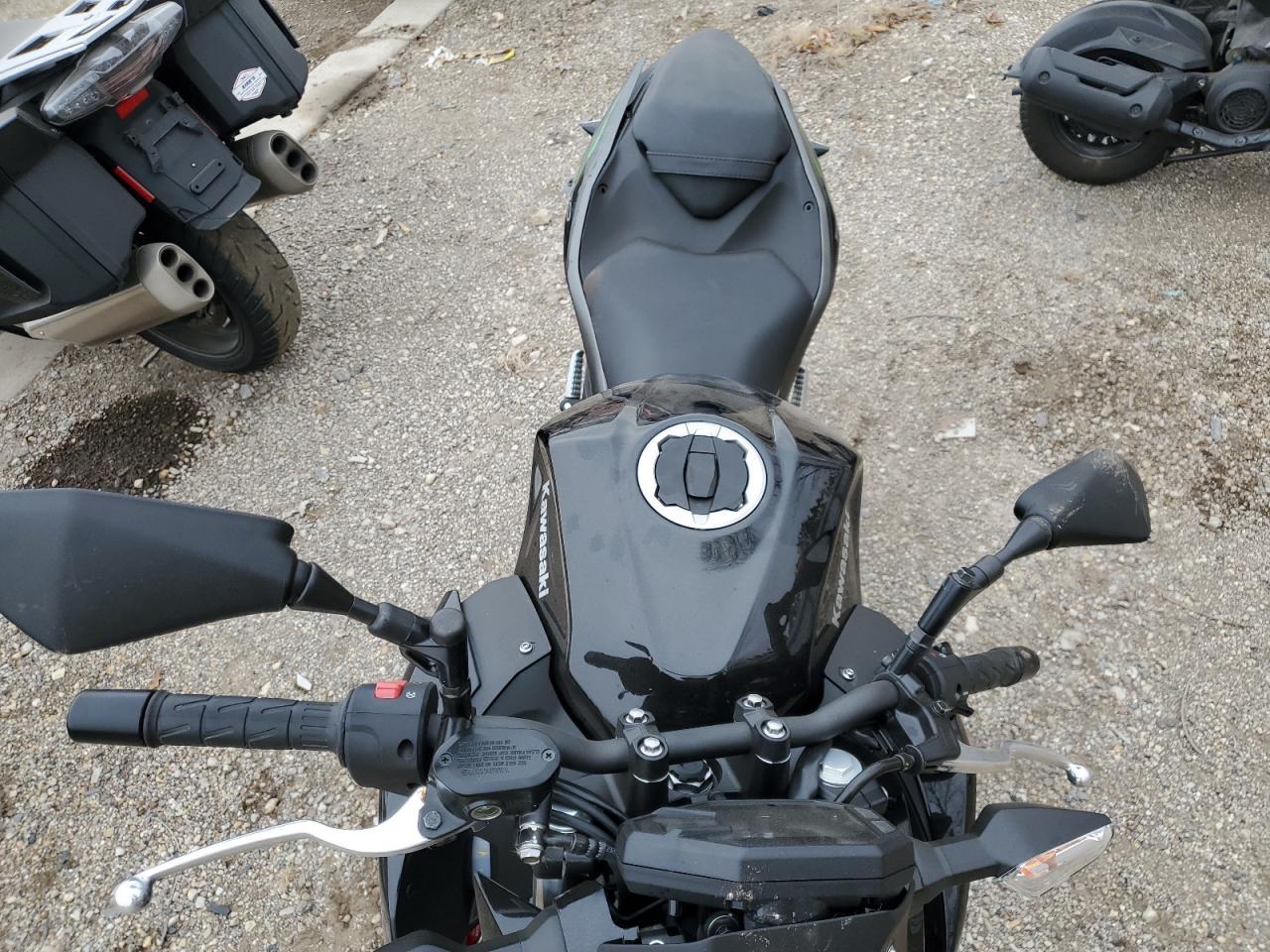 2025 Kawasaki Er500 - Фото 5