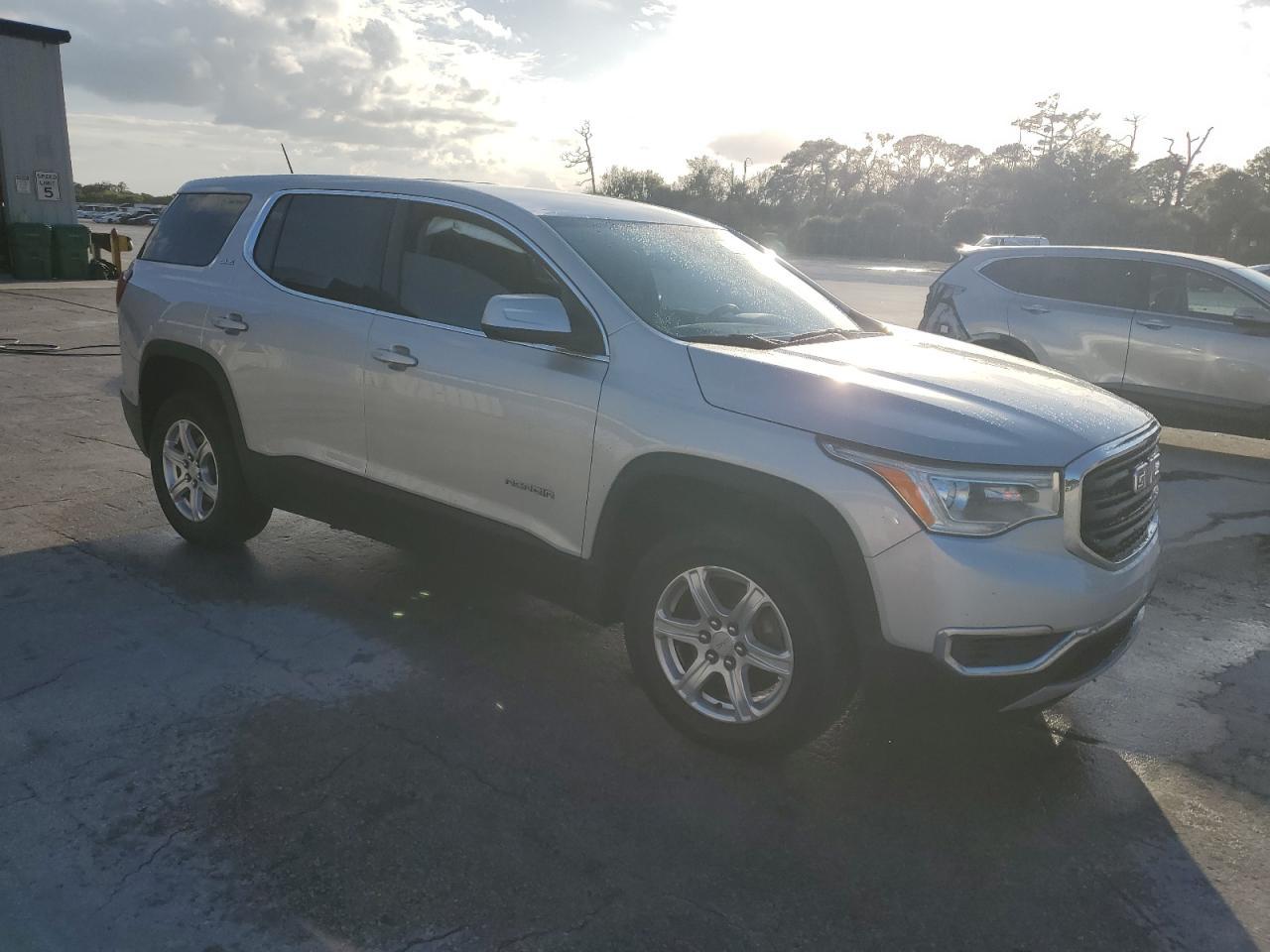2019 GMC Acadia Sle - Фото 4