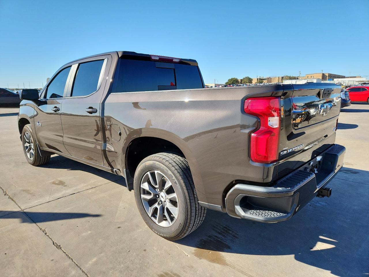 2021 Chevrolet Silverado C1500 Rst - Фото 2