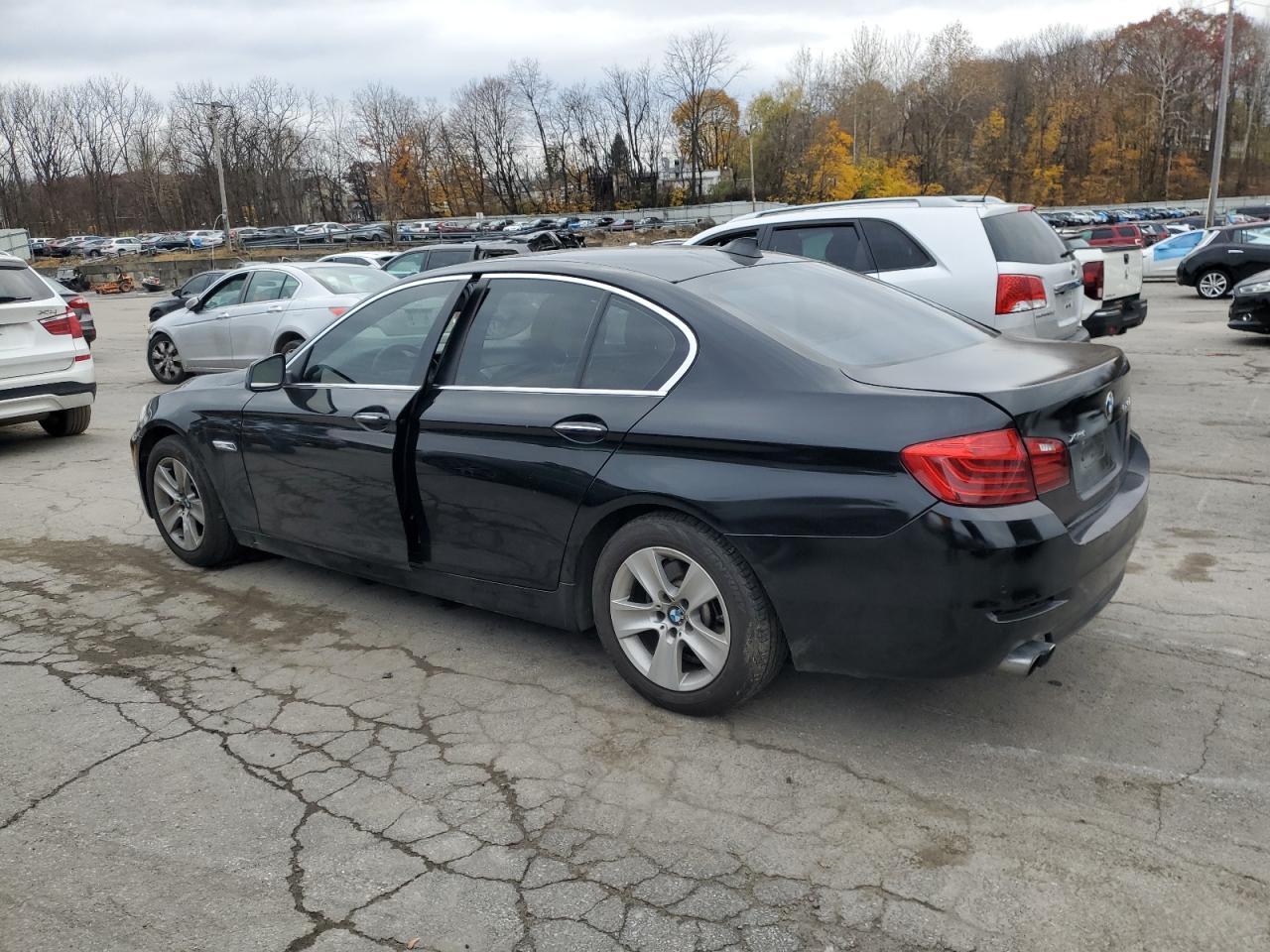 2013 BMW 528 I - Фото 2