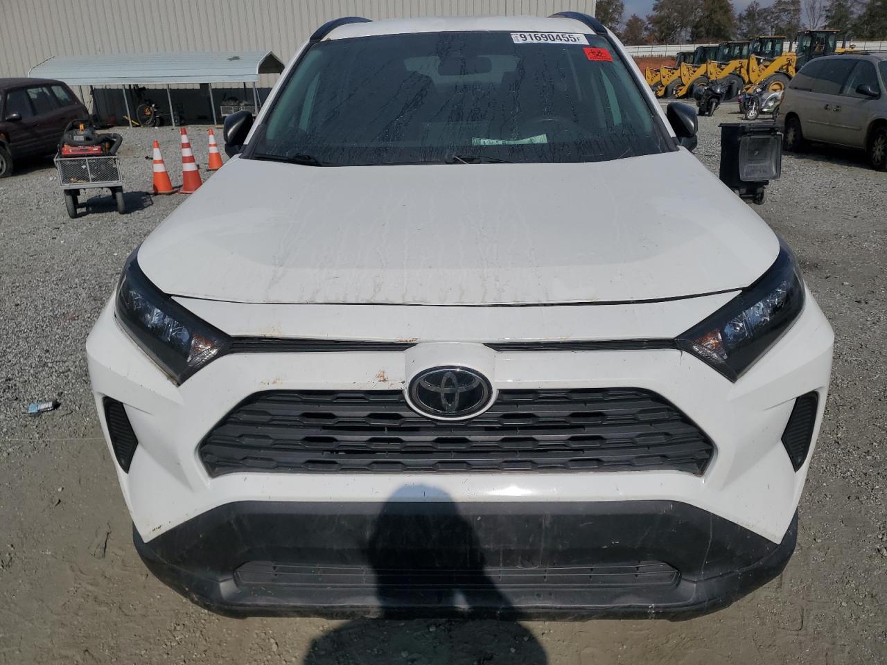 2021 Toyota Rav4 Le - Фото 5