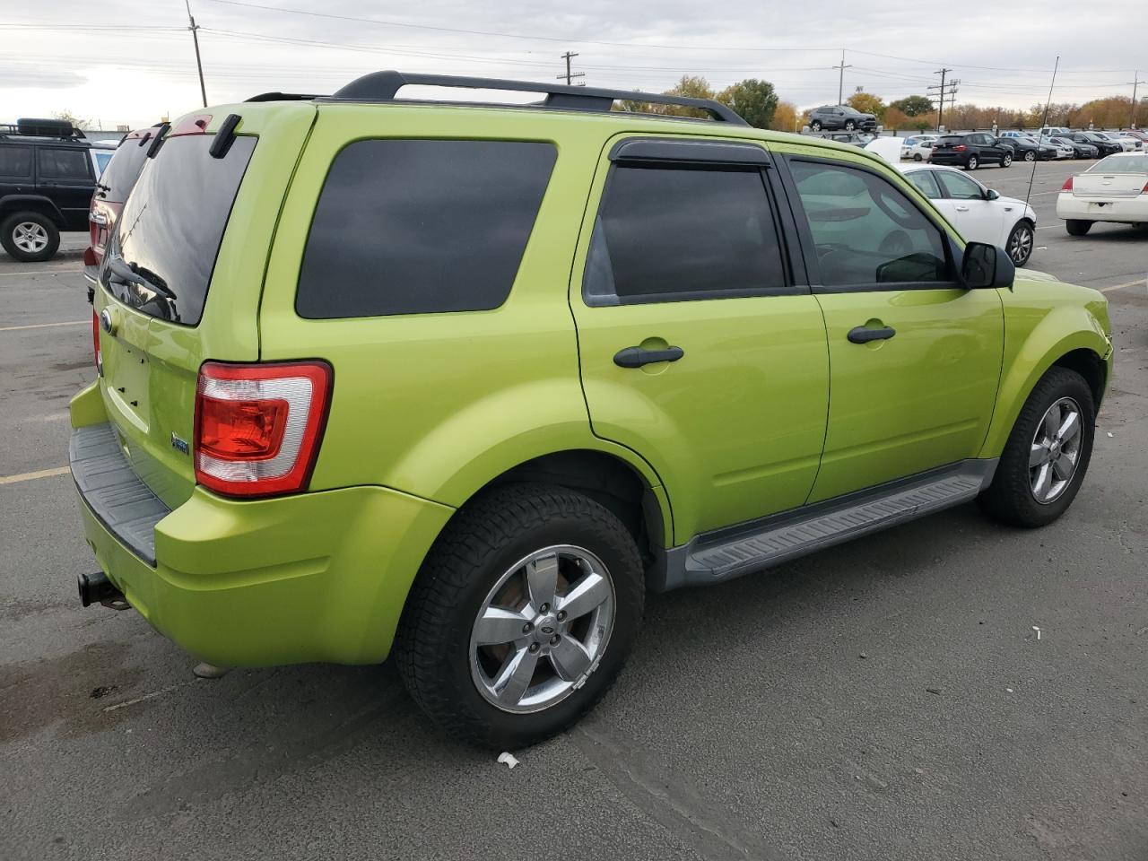 2011 Ford Escape Xlt - Фото 3
