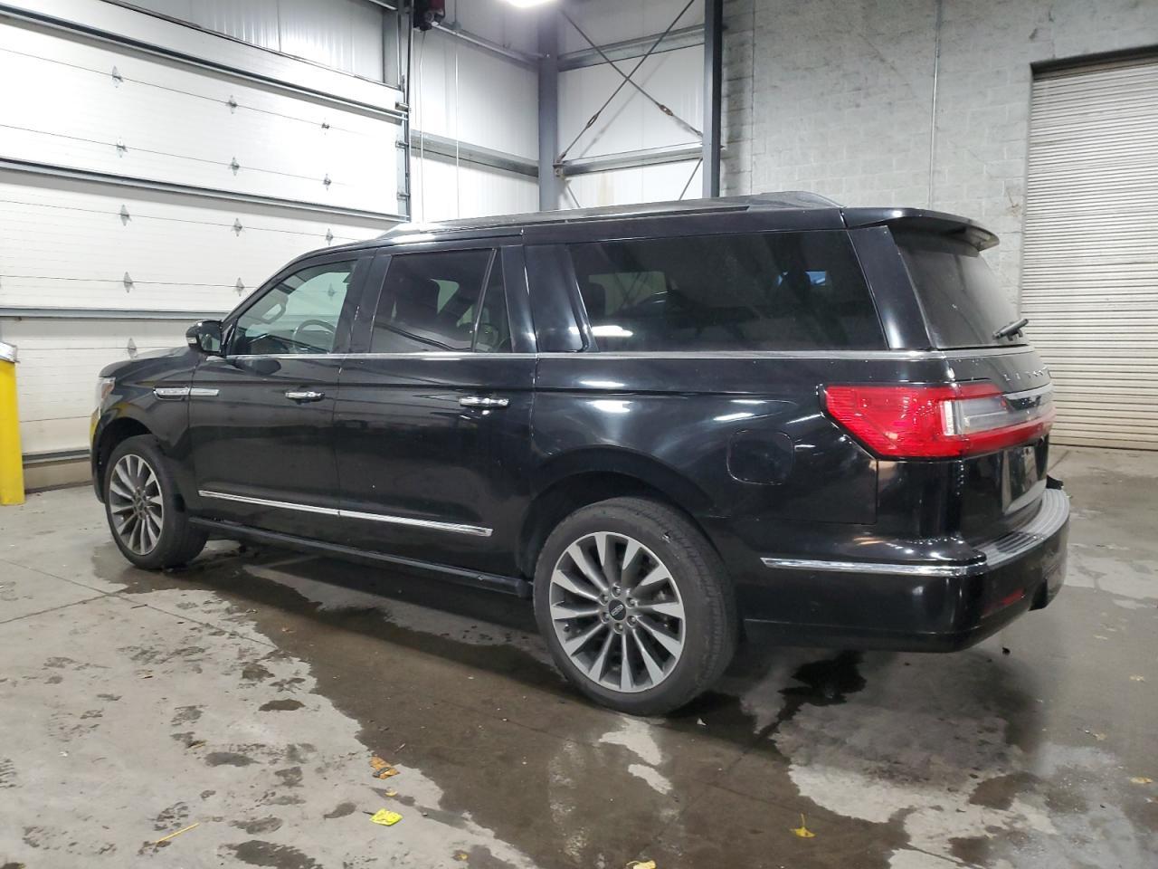 2019 Lincoln Navigator L Select - Фото 2