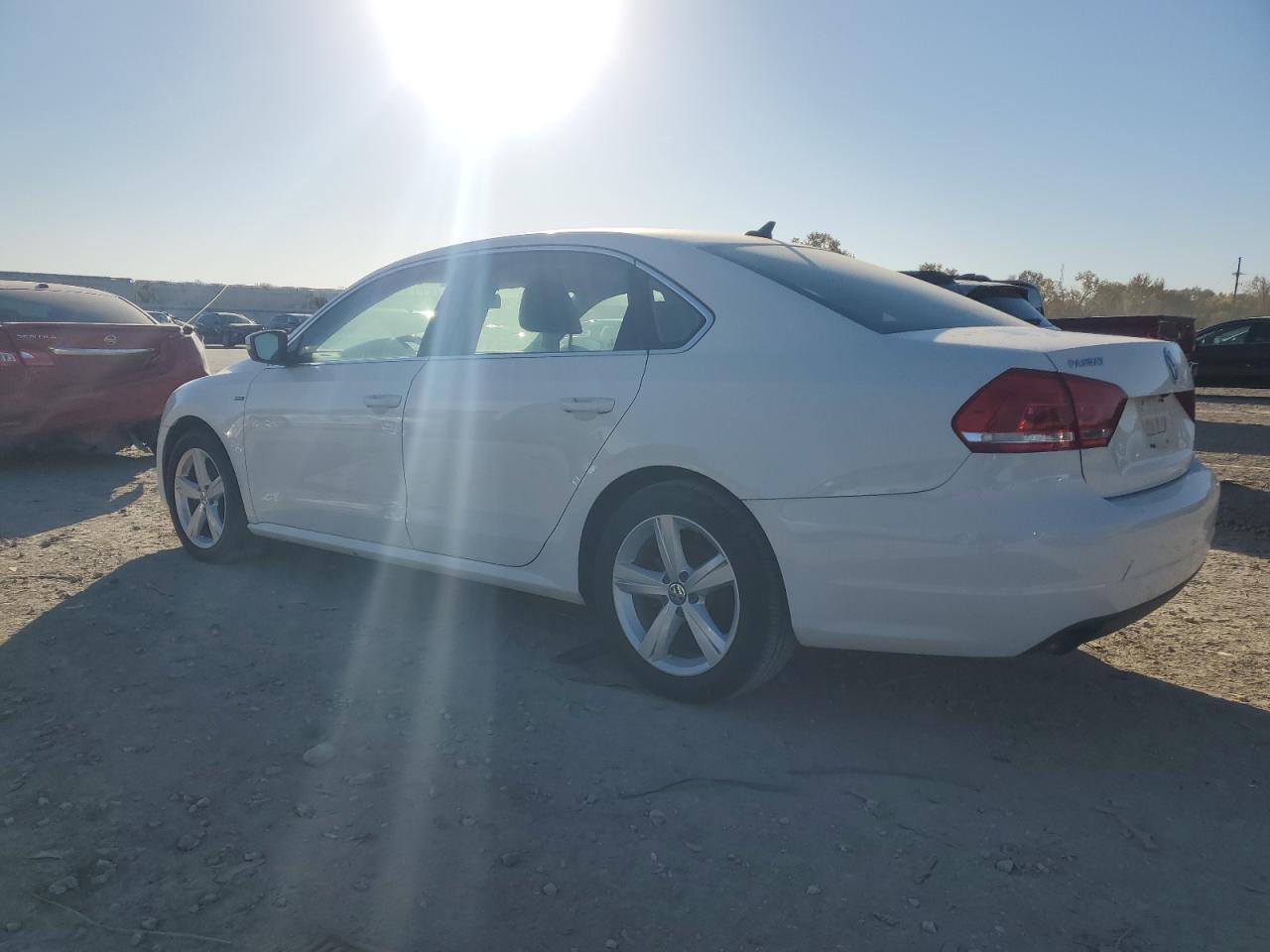 2015 Volkswagen Passat S - Image 2