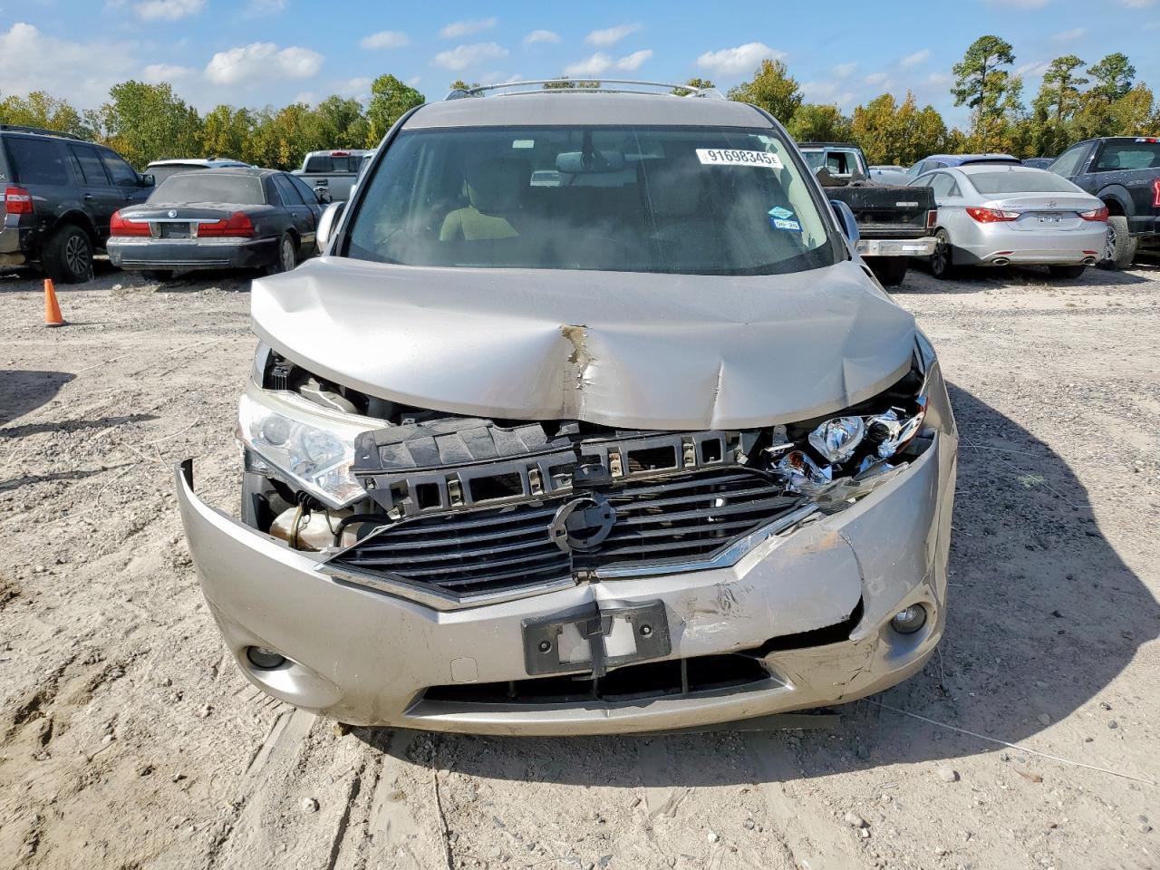 2013 Nissan Quest S - Фото 5