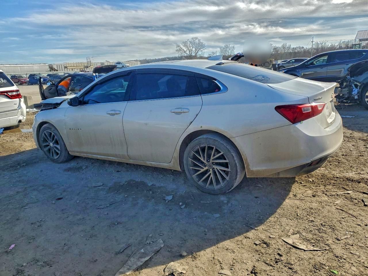 2018 Chevrolet Malibu Lt - Фото 2
