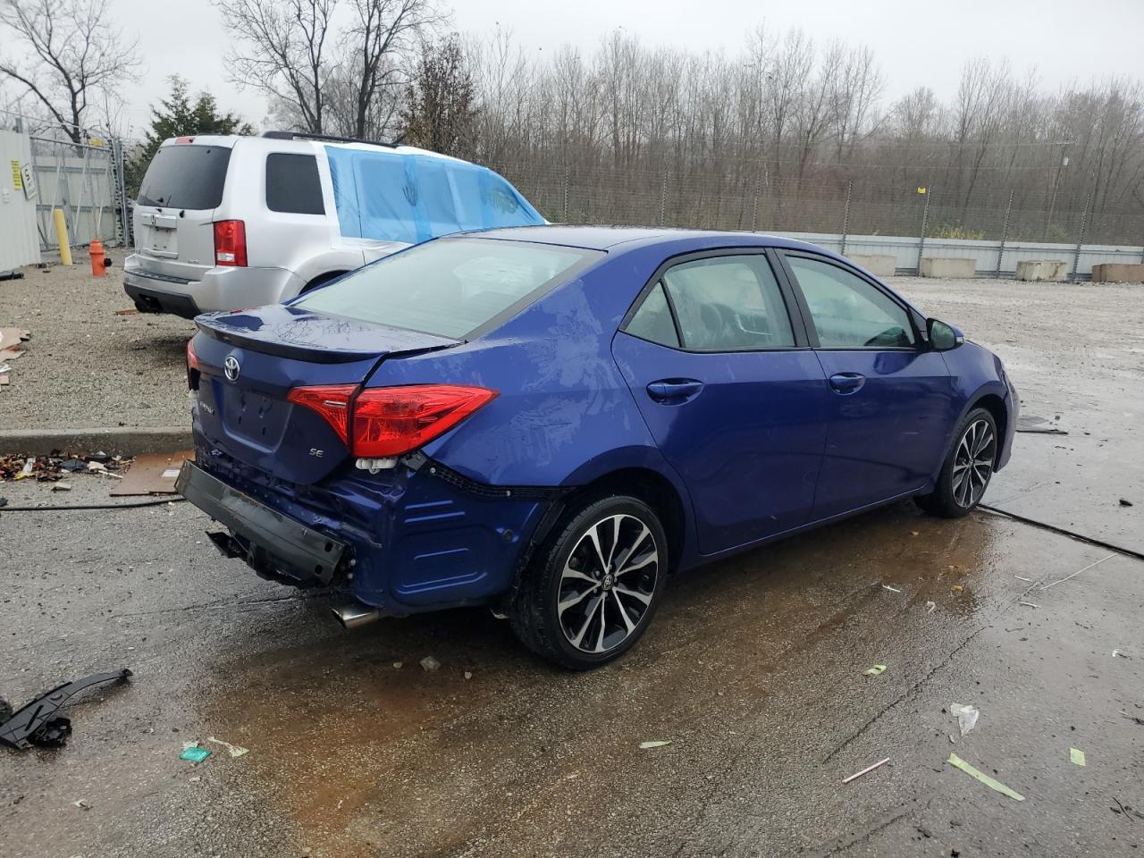 2017 Toyota Corolla L - Фото 3