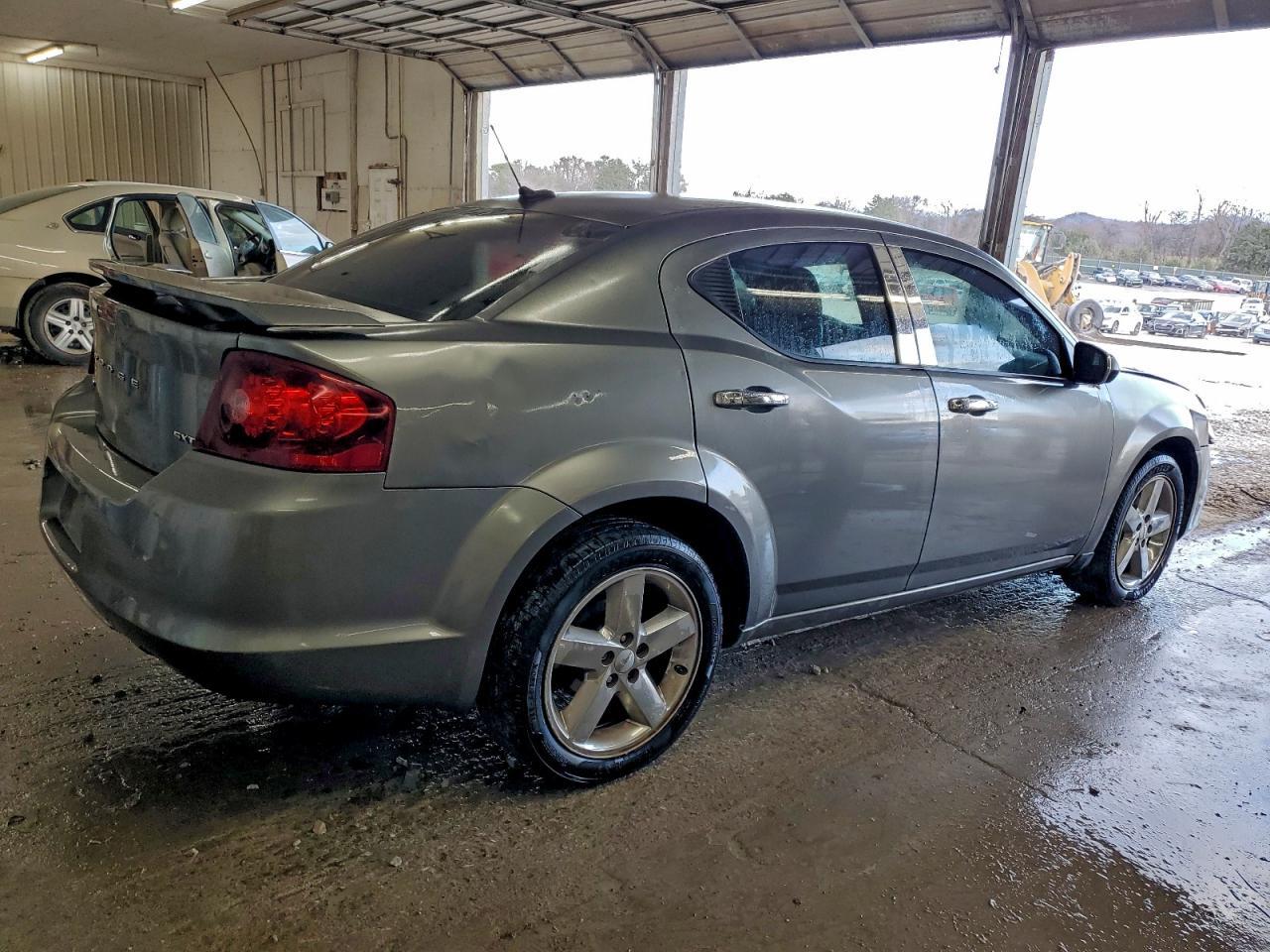 2013 Dodge Avenger Sxt - Фото 3