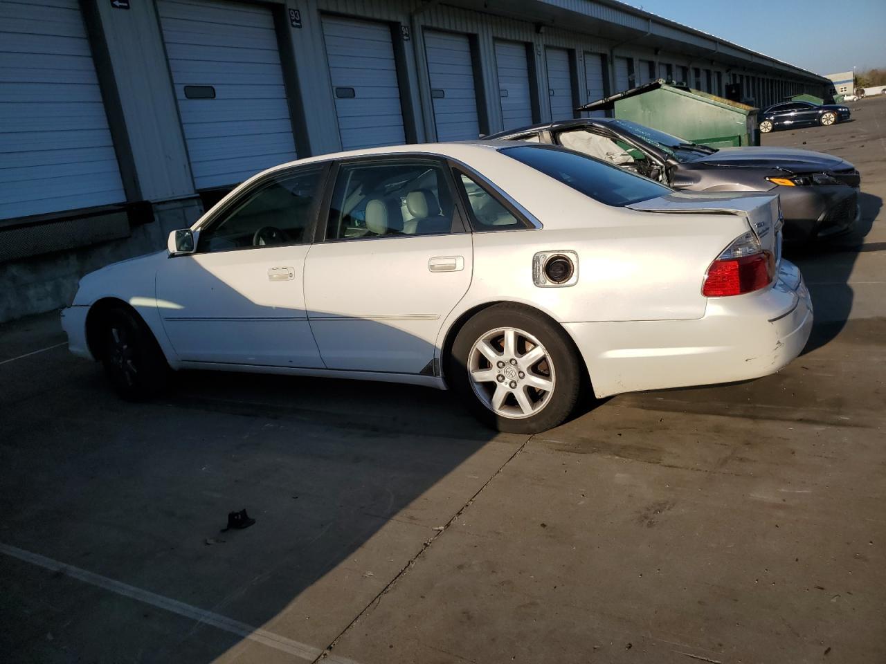 2003 Toyota Avalon Xl - Фото 2