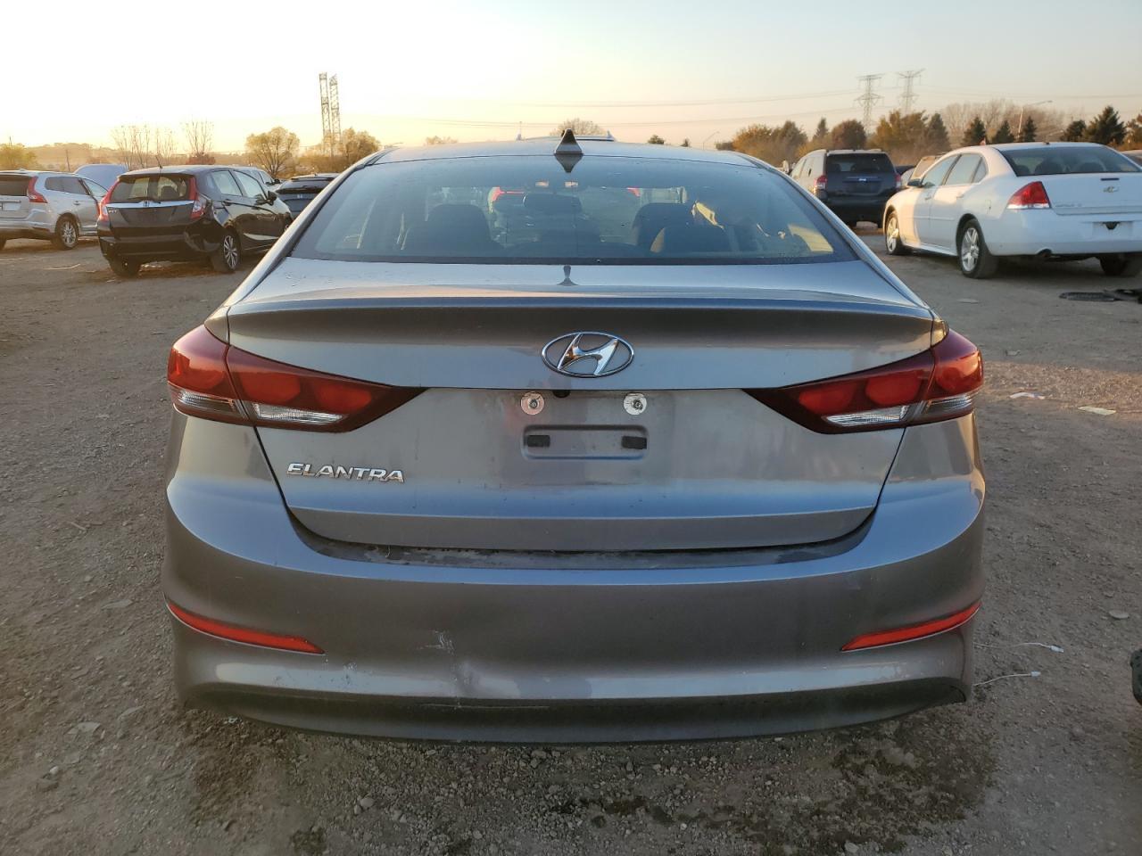 2018 Hyundai Elantra Sel - Image 6