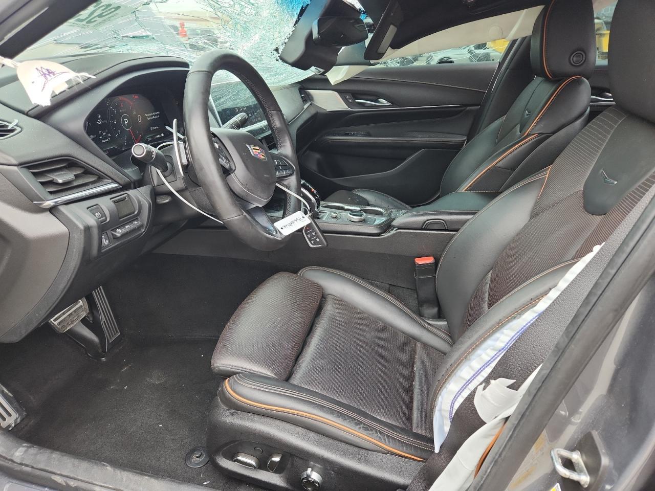 2022 Cadillac Ct4-V - Image 7