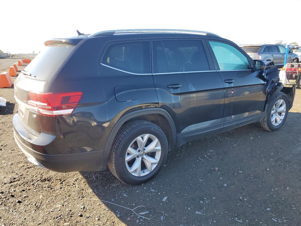 2018 Volkswagen Atlas Se - Фото 3