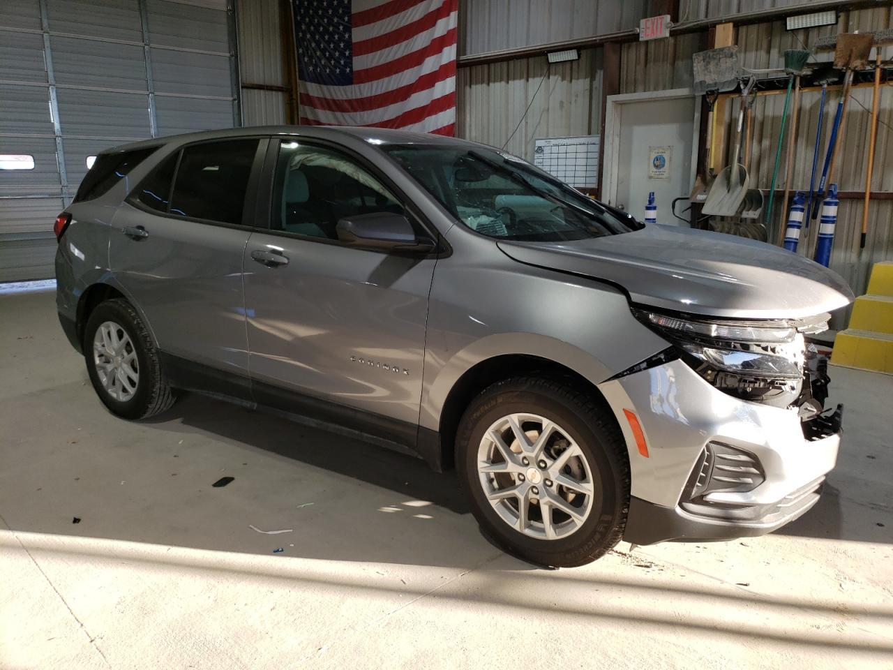 2024 Chevrolet Equinox Ls - Фото 4