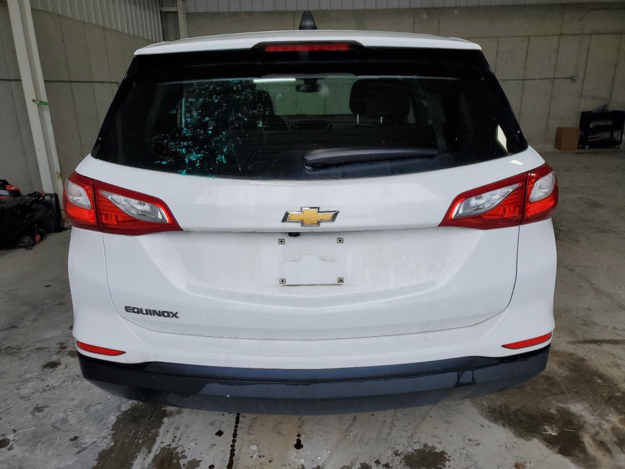 2021 Chevrolet Equinox Ls - Image 6