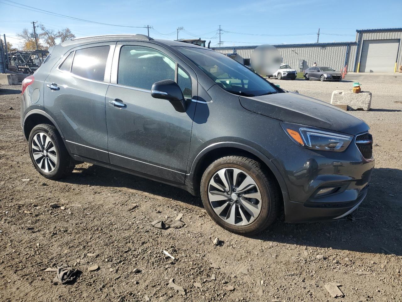 2018 Buick Encore Essence - Image 4