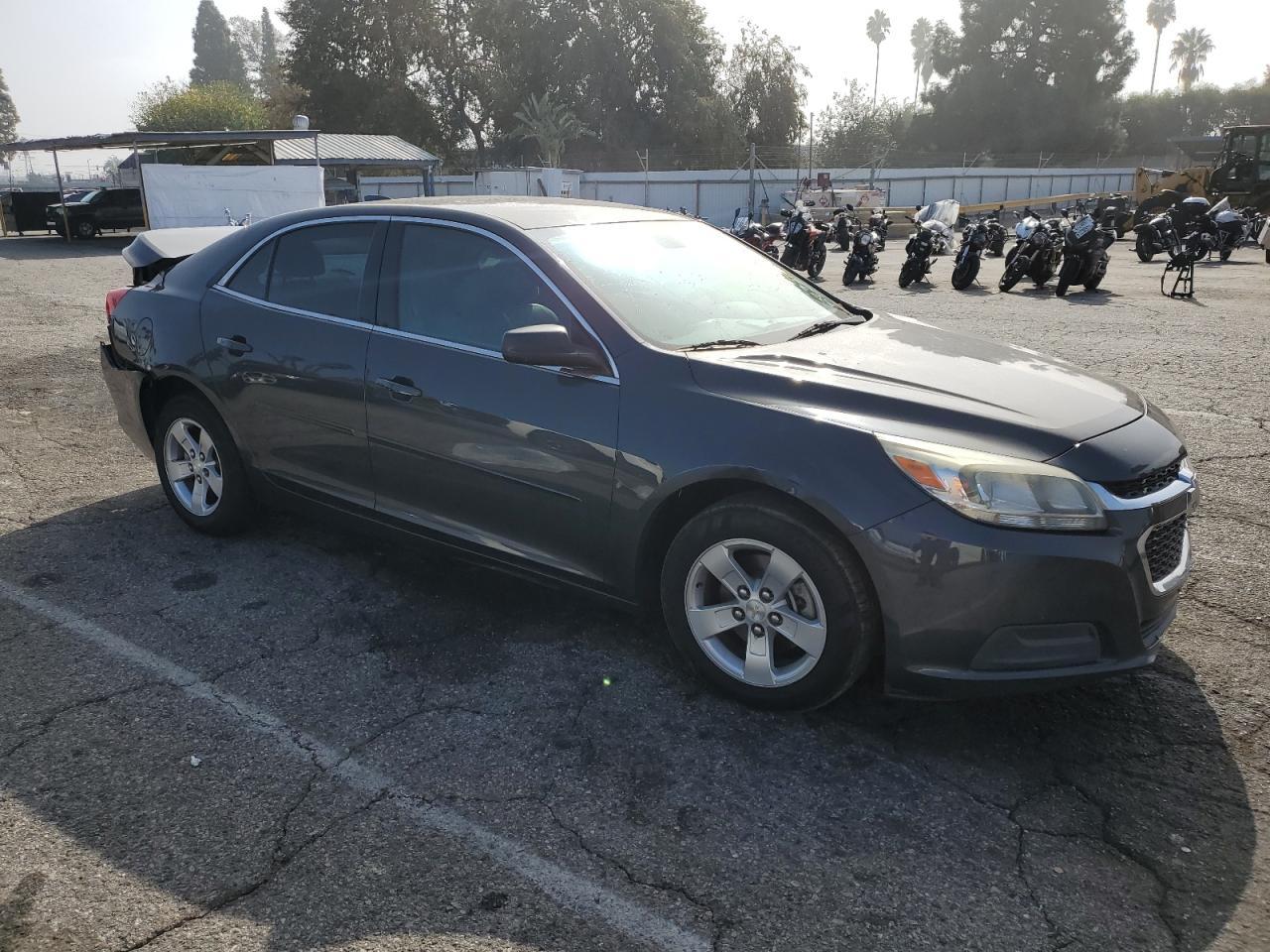 2015 Chevrolet Malibu Ls - Image 4
