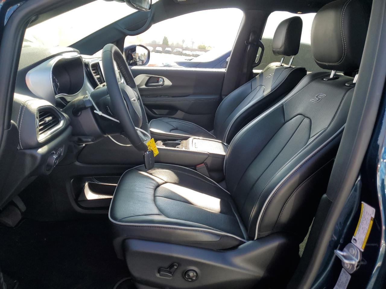 2025 Chrysler Pacifica Limited - Фото 7