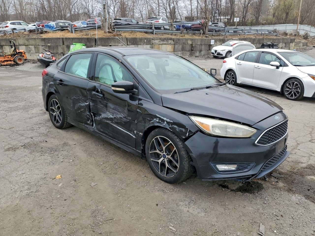 2015 Ford Focus Se - Фото 4