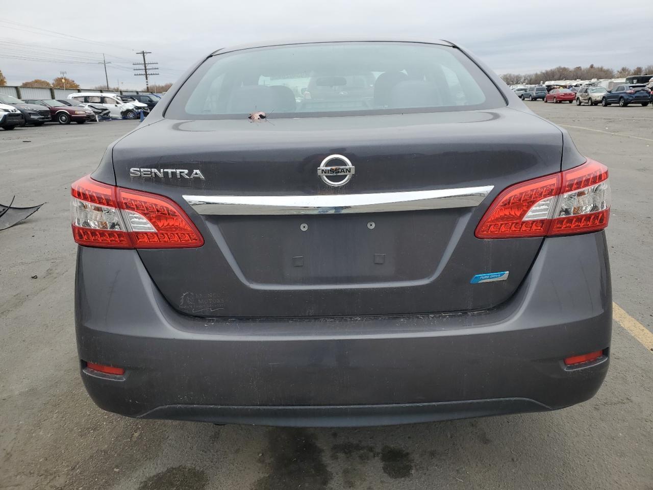 2014 Nissan Sentra S - Image 6