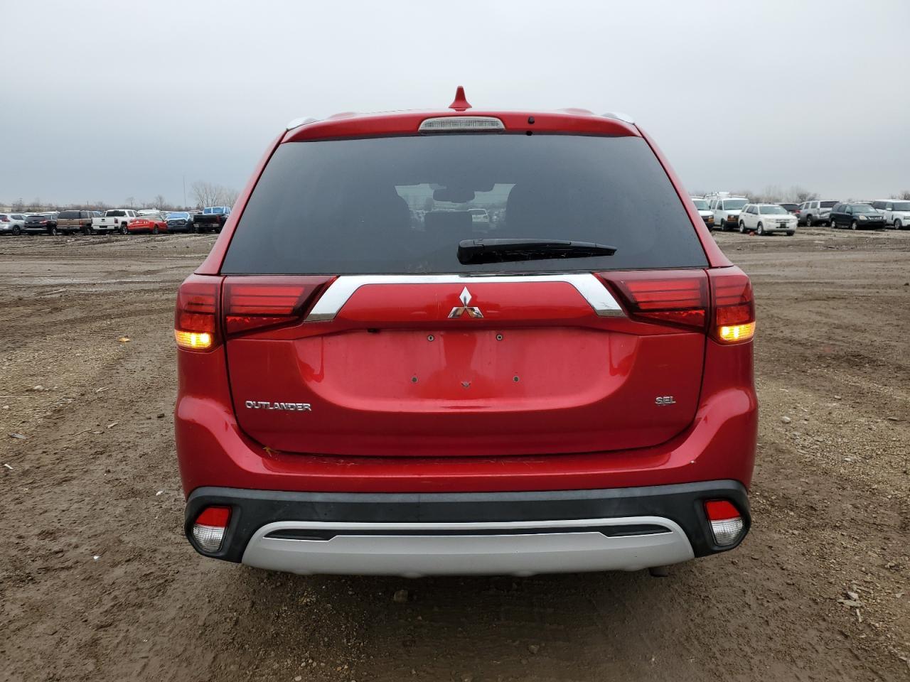 2020 Mitsubishi Outlander Se - Фото 6