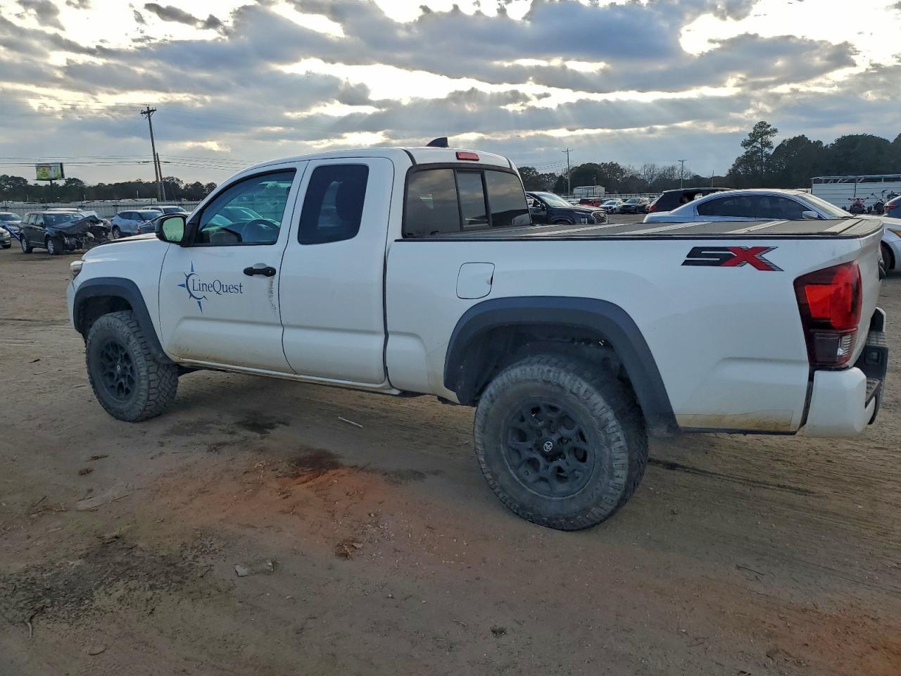 2022 Toyota Tacoma Access Cab - Фото 2