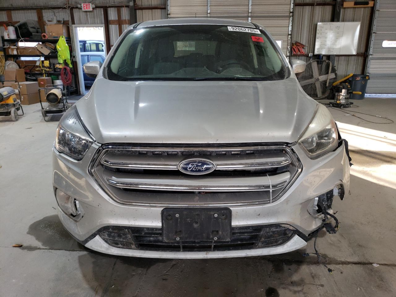 2019 Ford Escape Se - Фото 5