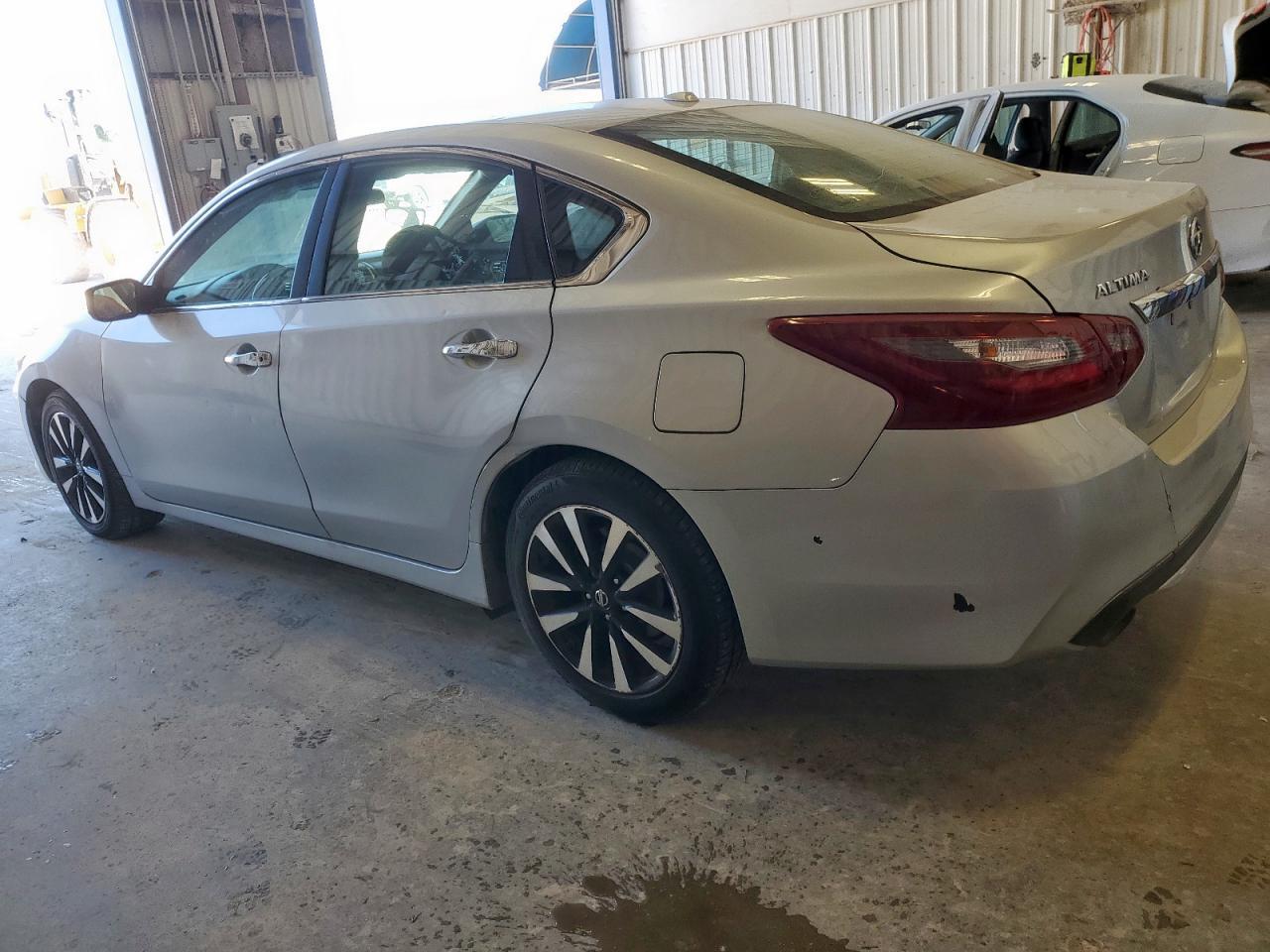 2018 Nissan Altima 2.5 - Фото 2