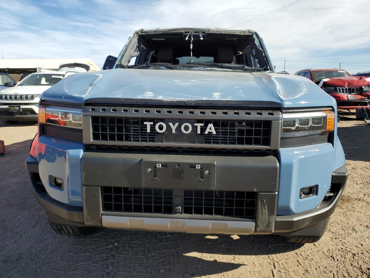 2025 Toyota Land Cruiser Base - Фото 5