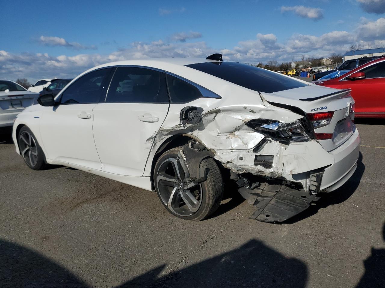 2022 Honda Accord Hybrid Sport - Фото 2