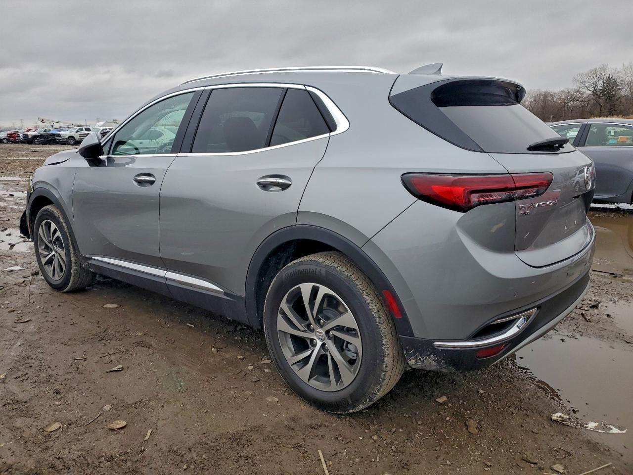 2023 Buick Envision Essence - Image 2
