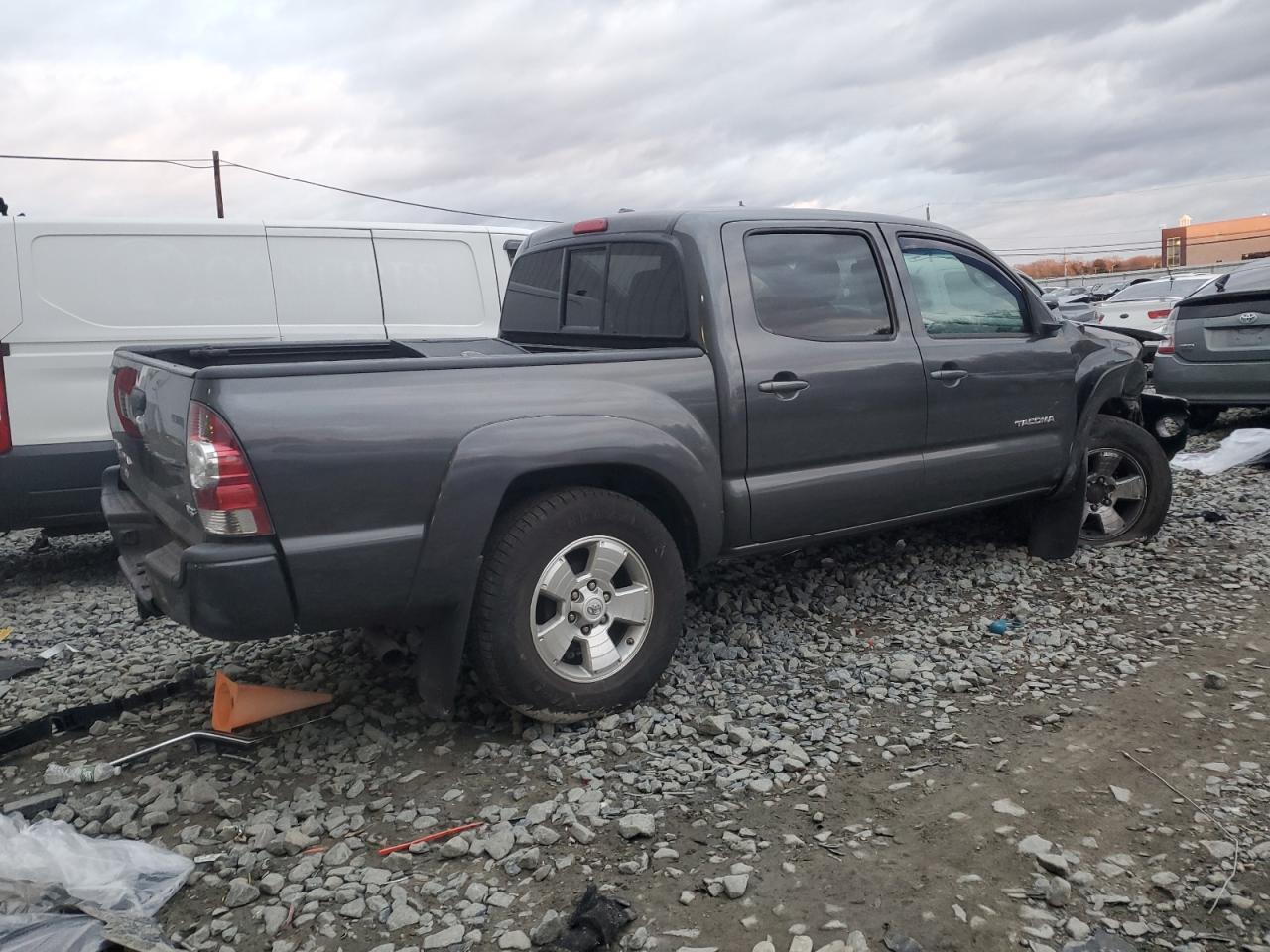 2011 Toyota Tacoma Double Cab - Фото 3