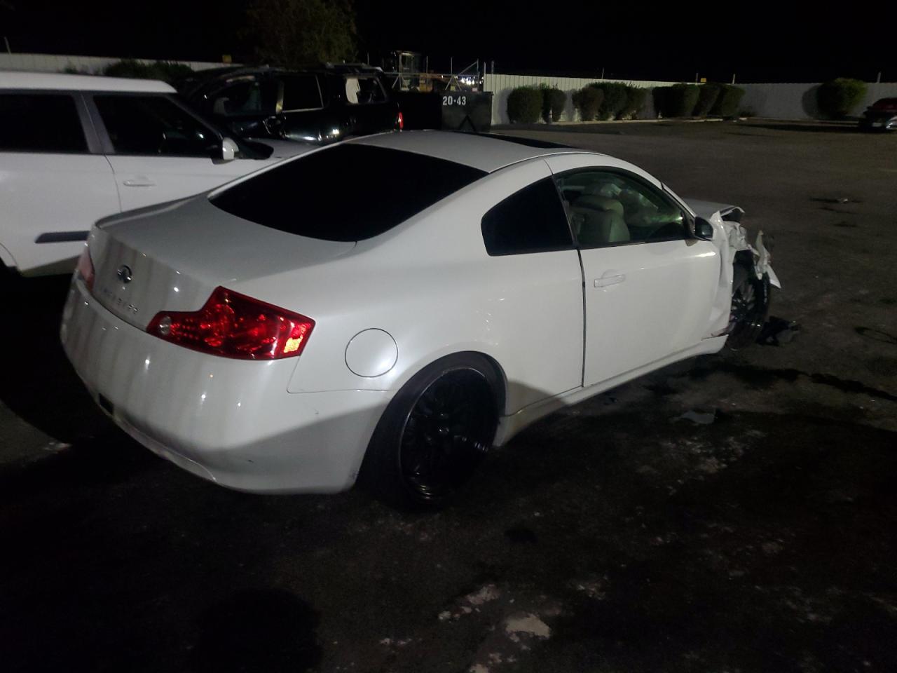 2004 Infiniti G35 - Image 3