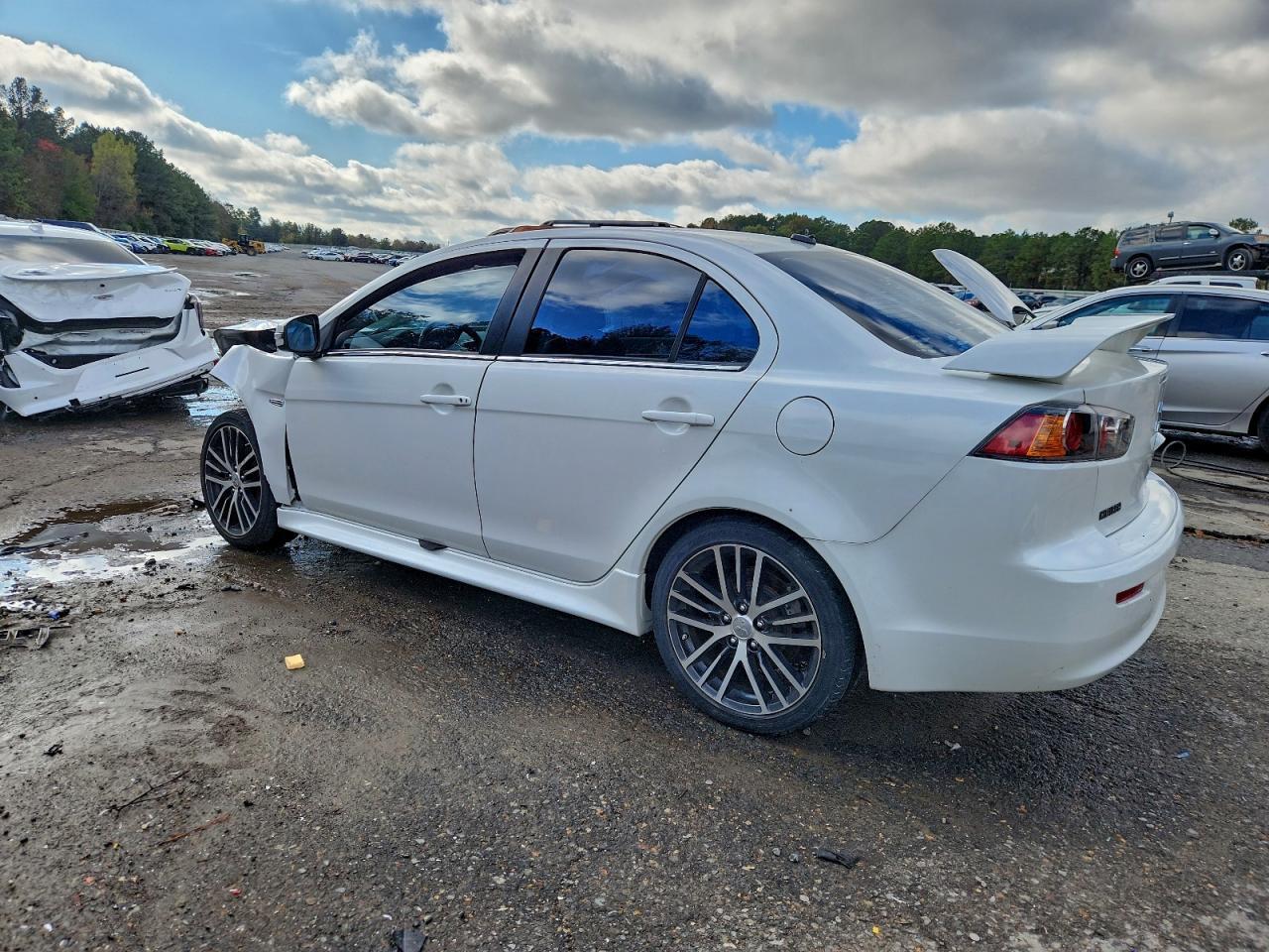 2016 Mitsubishi Lancer Gt - Фото 2