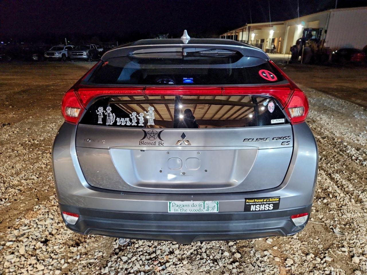 2019 Mitsubishi Eclipse Cross Es - Image 6