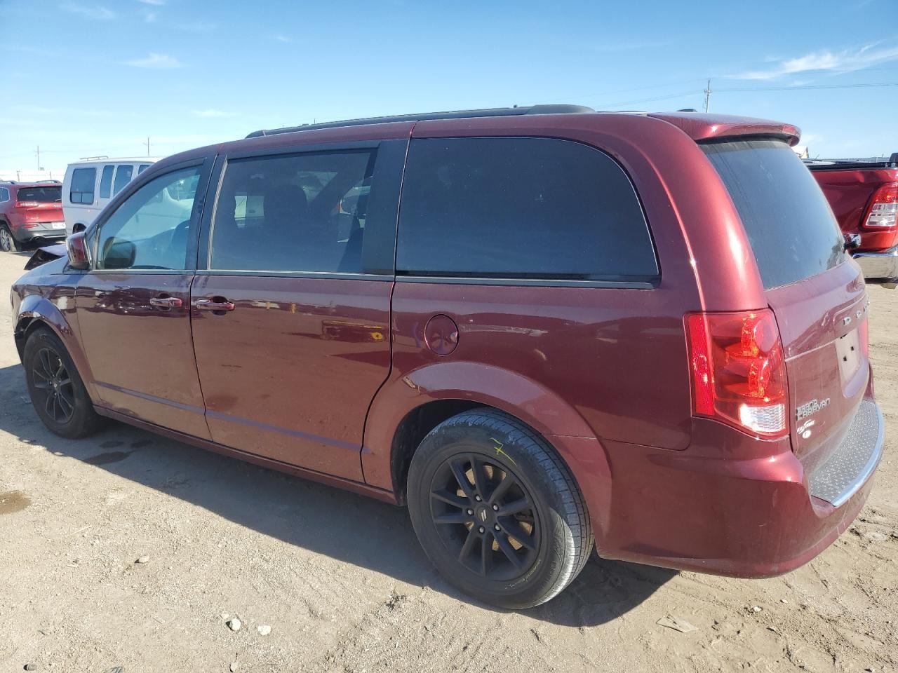2019 Dodge Grand Caravan Gt - Image 2