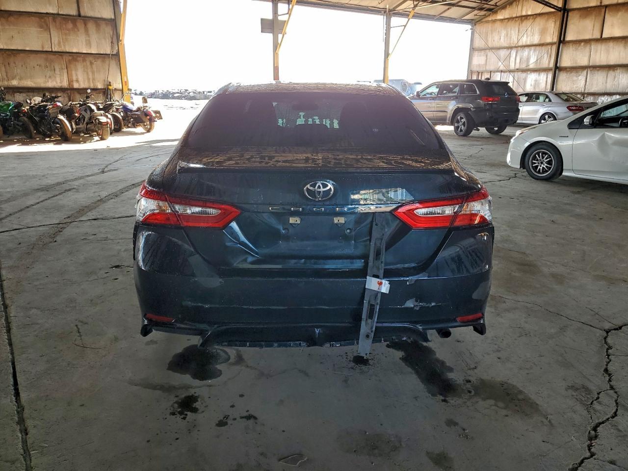 2018 Toyota Camry L - Image 6