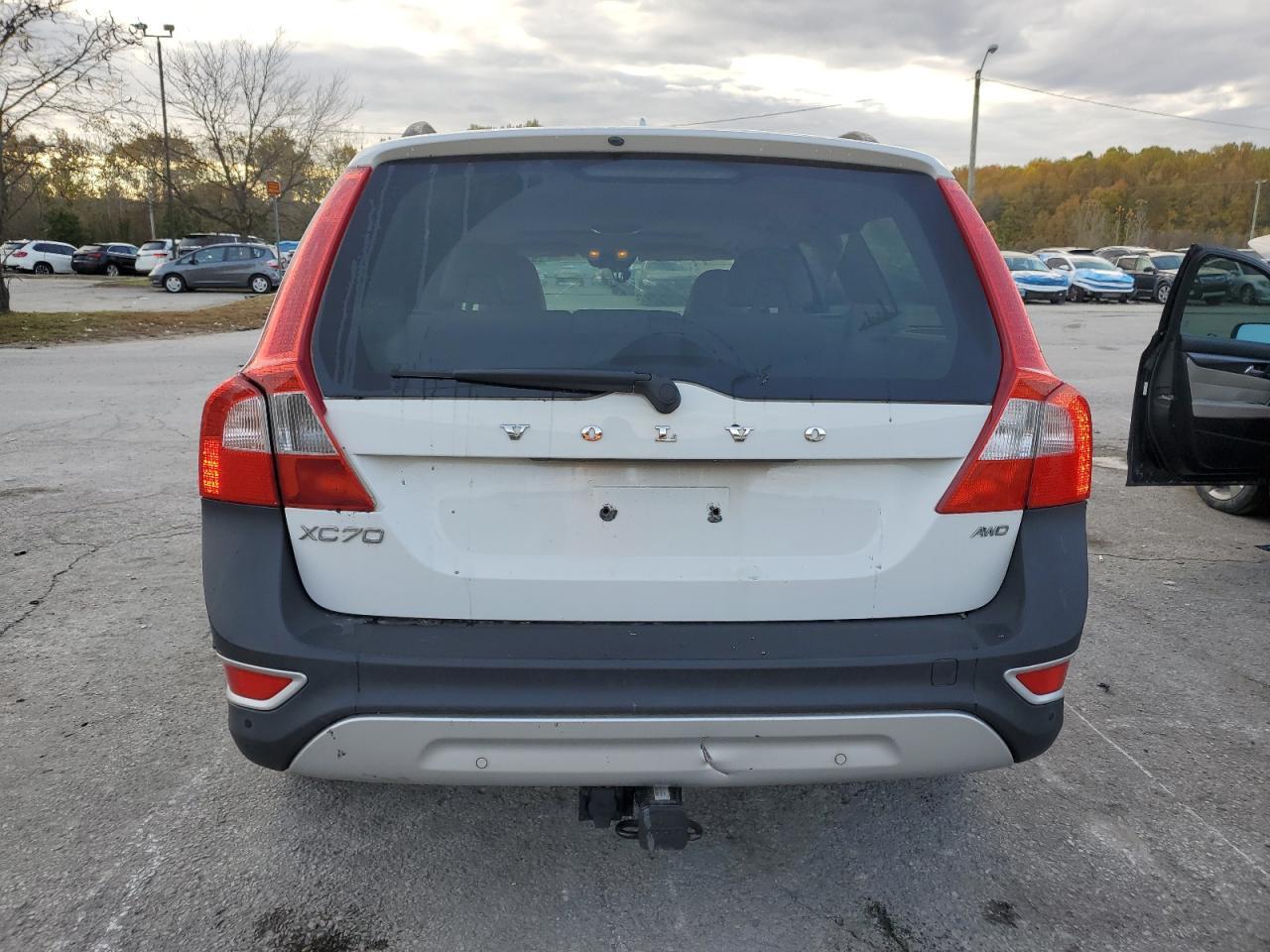 2012 Volvo Xc70 3.2 - Image 6