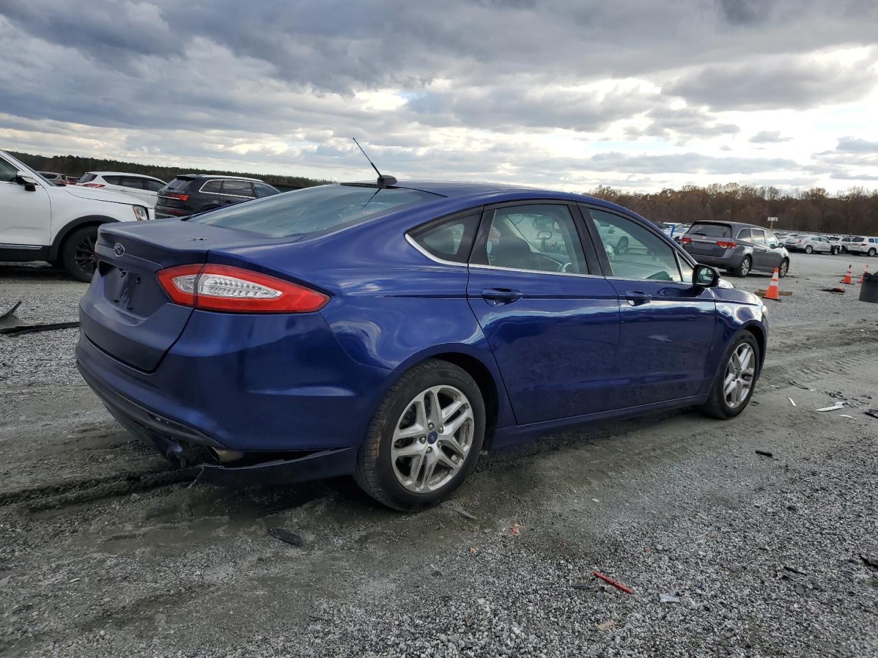 2015 Ford Fusion Se - Фото 3
