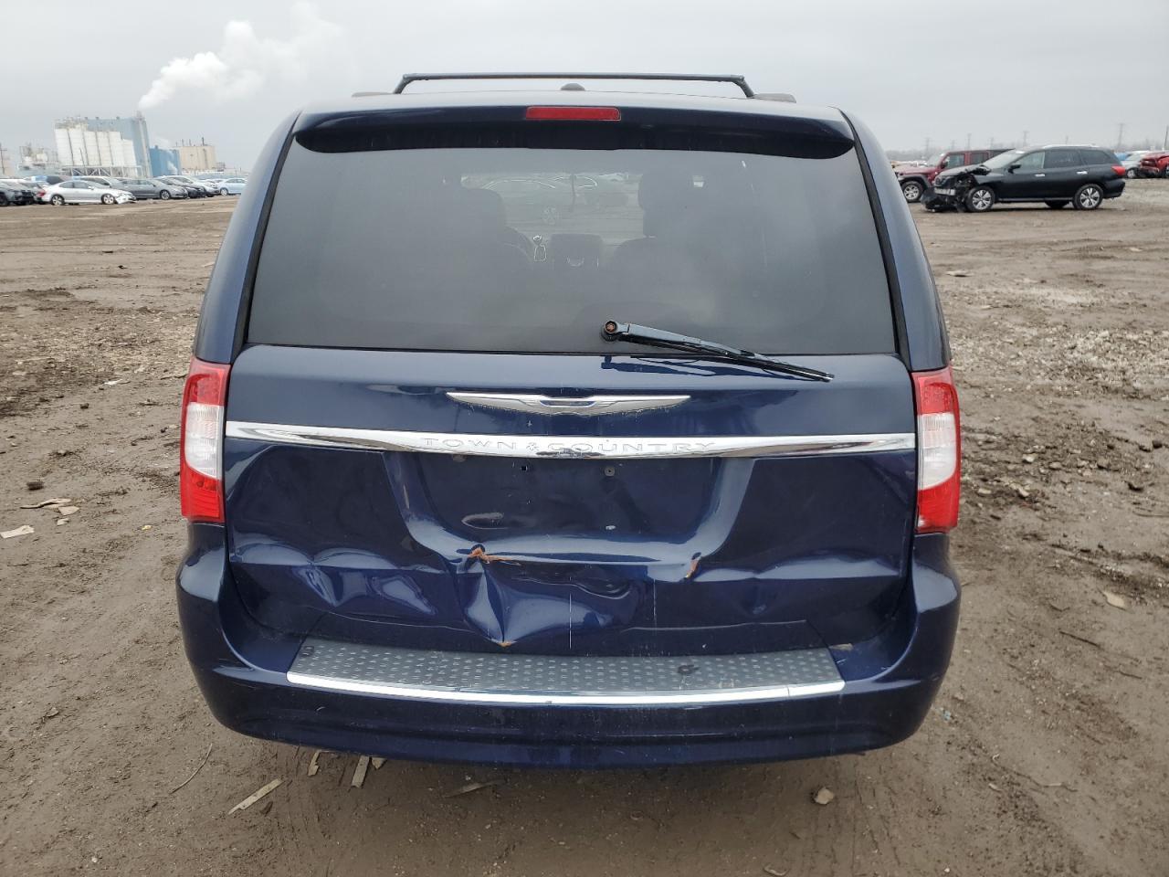 2016 Chrysler Town & Country Touring - Фото 6
