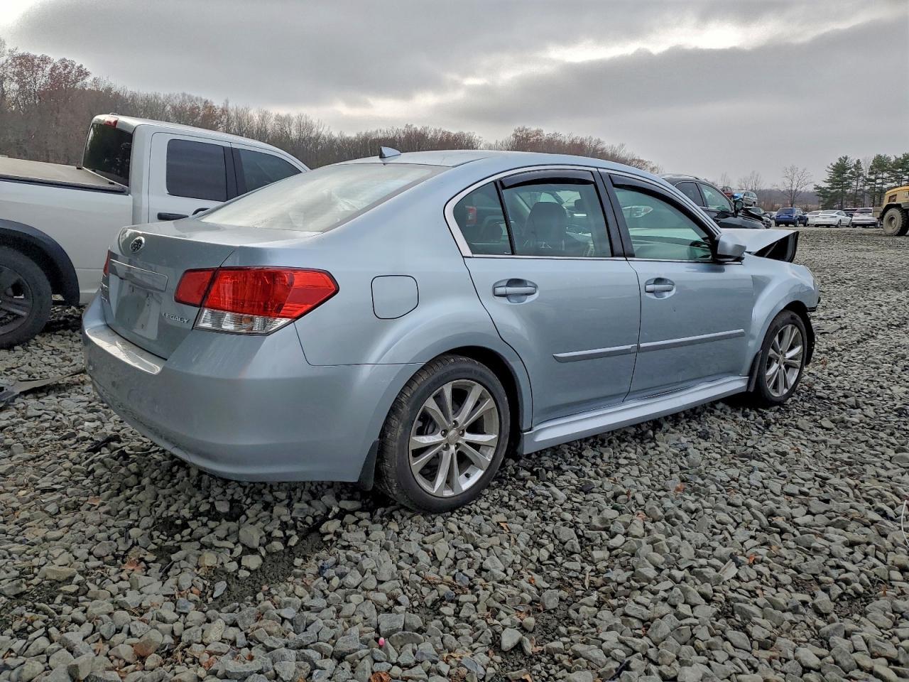 2014 Subaru Legacy 2.5I Limited - Фото 3
