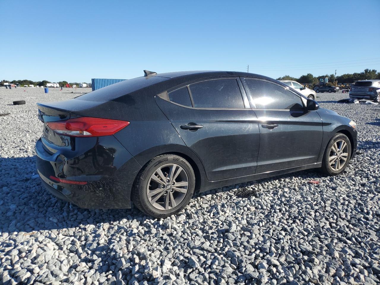 2017 Hyundai Elantra Se - Фото 3