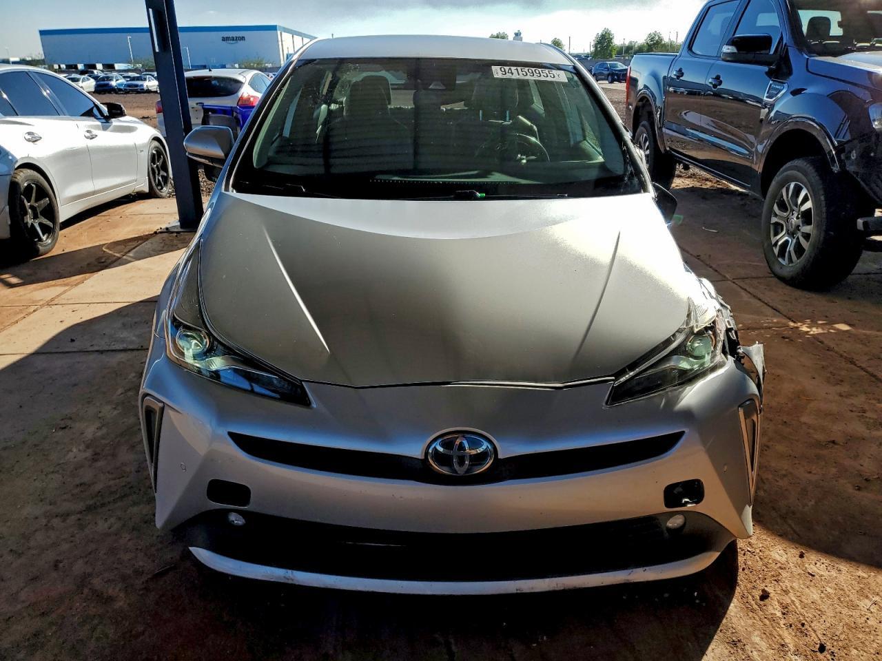 2022 Toyota Prius Night Shade - Фото 5