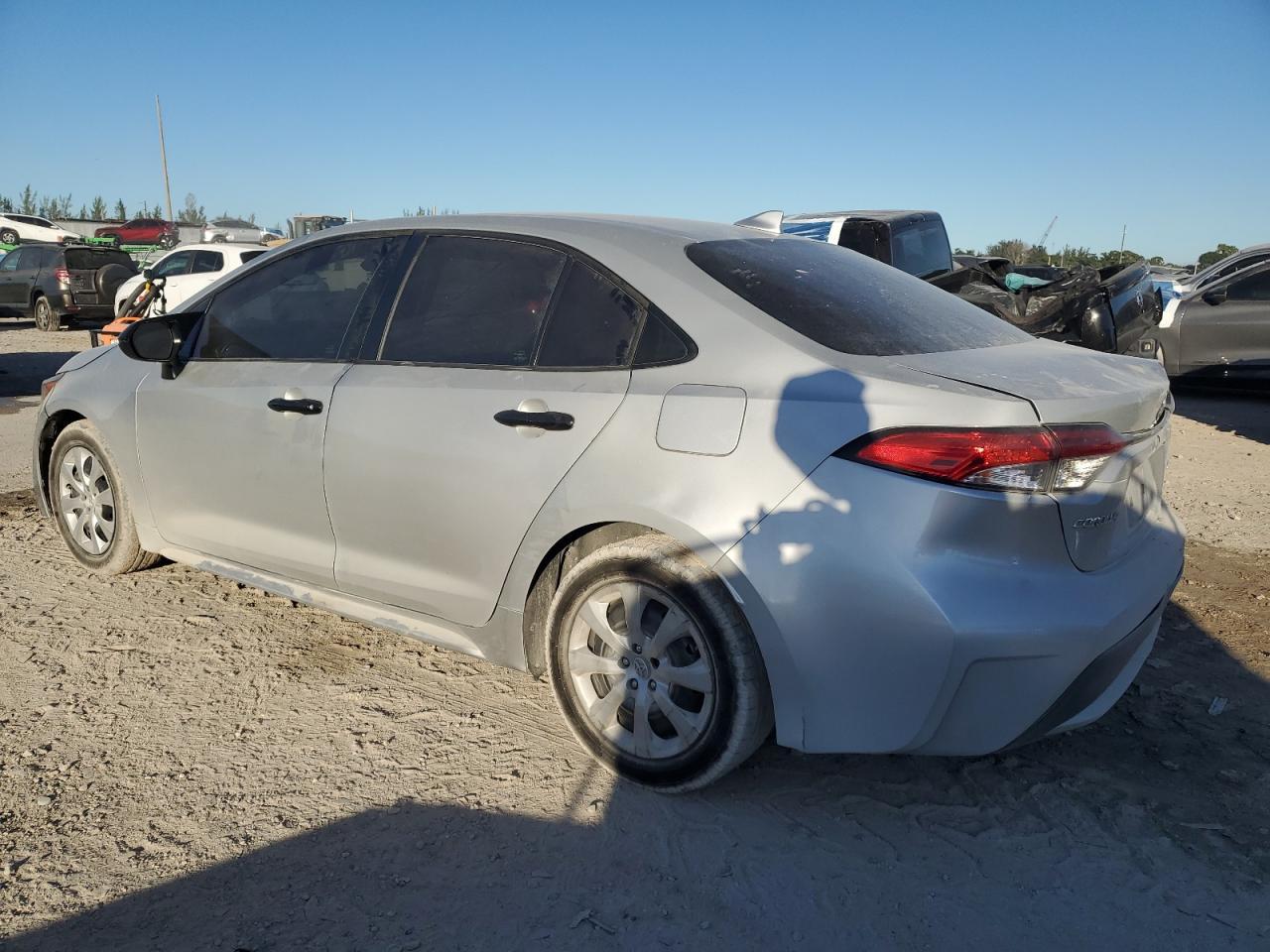 2020 Toyota Corolla Le - Image 2