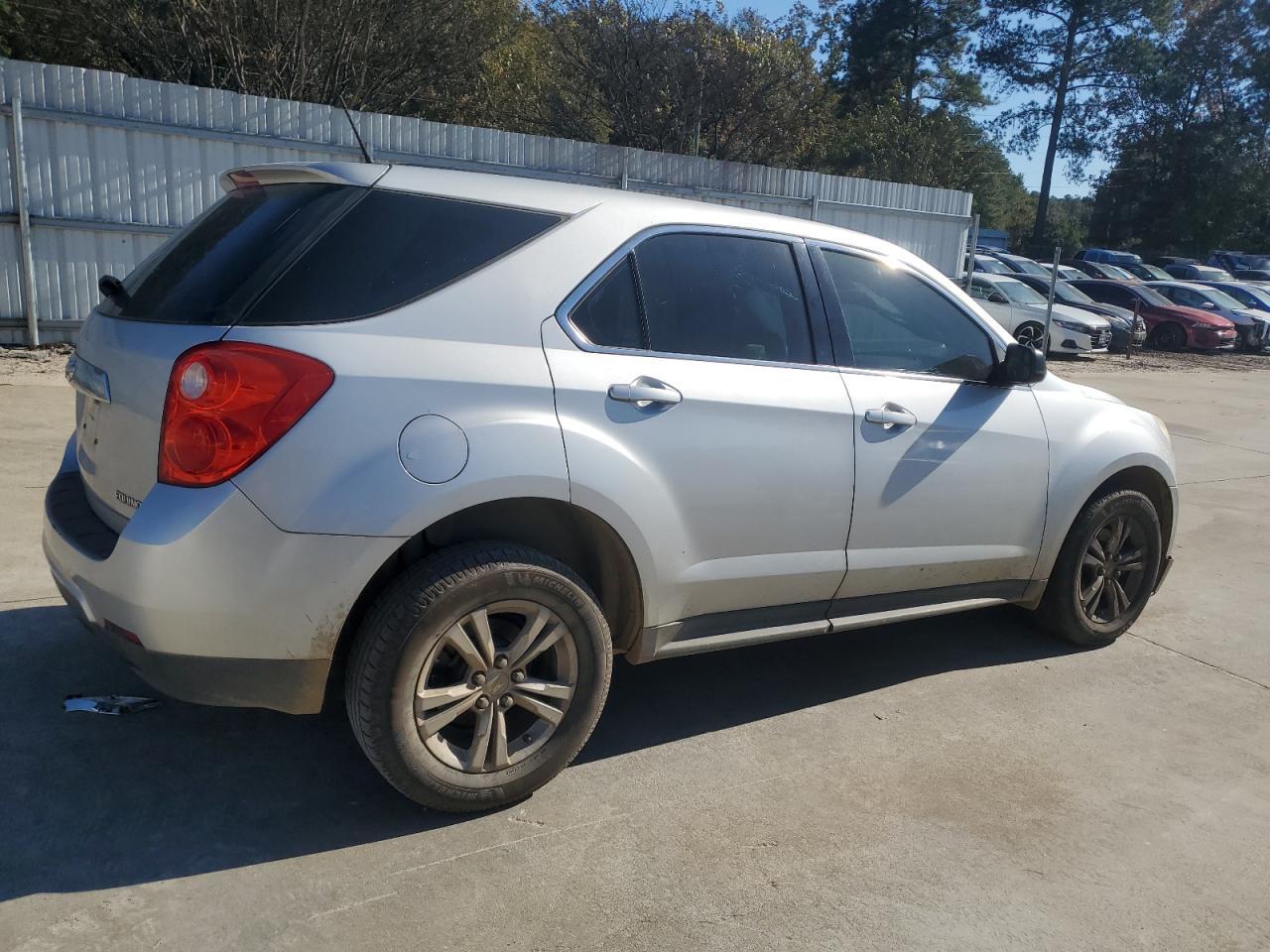 2014 Chevrolet Equinox Ls - Фото 3