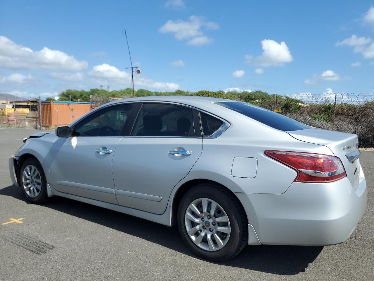 2013 Nissan Altima 2.5 - Фото 2