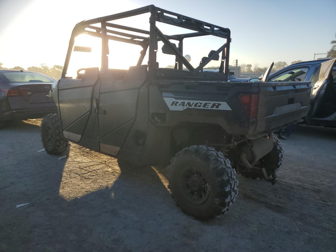 2025 Polaris Ranger 1000 Utility Vehicle - Фото 3