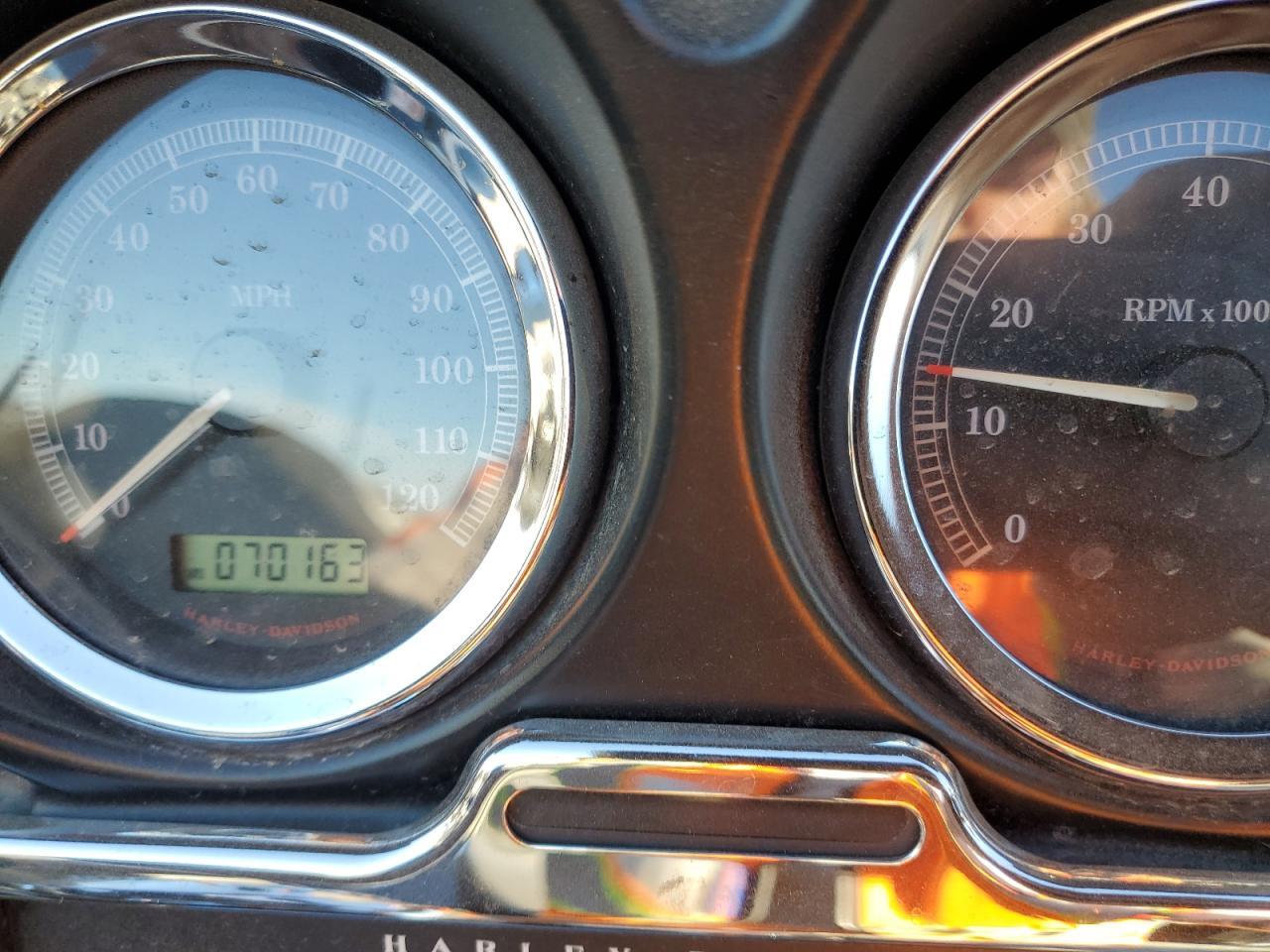 2012 Harley-Davidson Flhtcutg Tri Glide Ultra Classic - Image 7