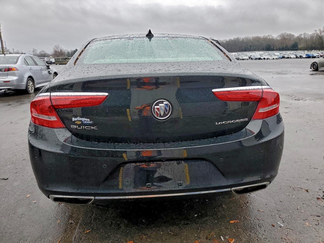 2017 Buick Lacrosse - Image 6
