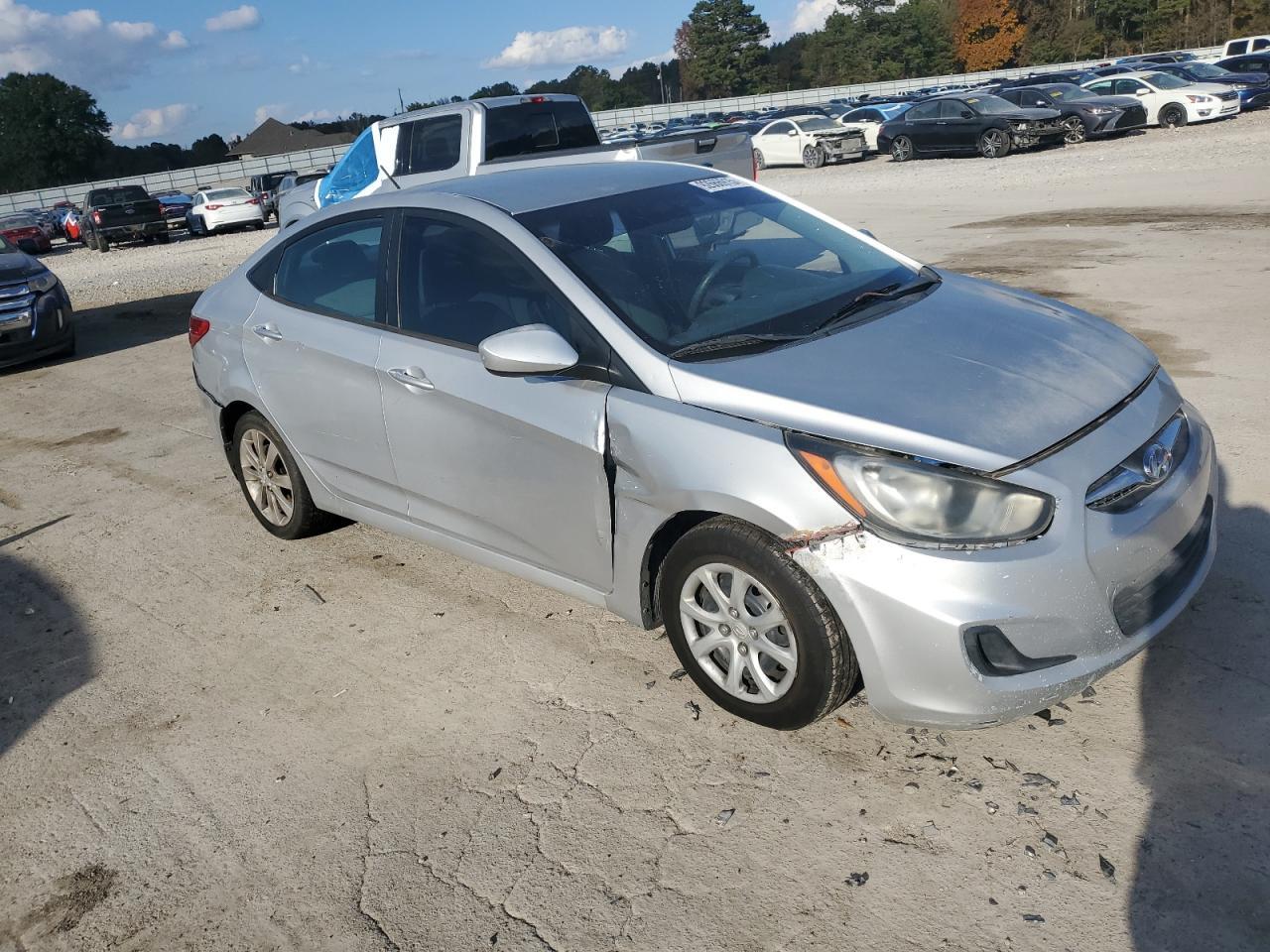 2012 Hyun Accent Gls - Image 4