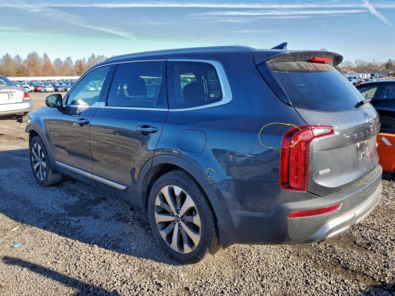 2020 Kia Telluride S - Фото 2